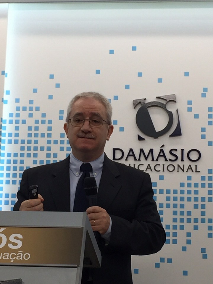 Prof Manuel Damasio