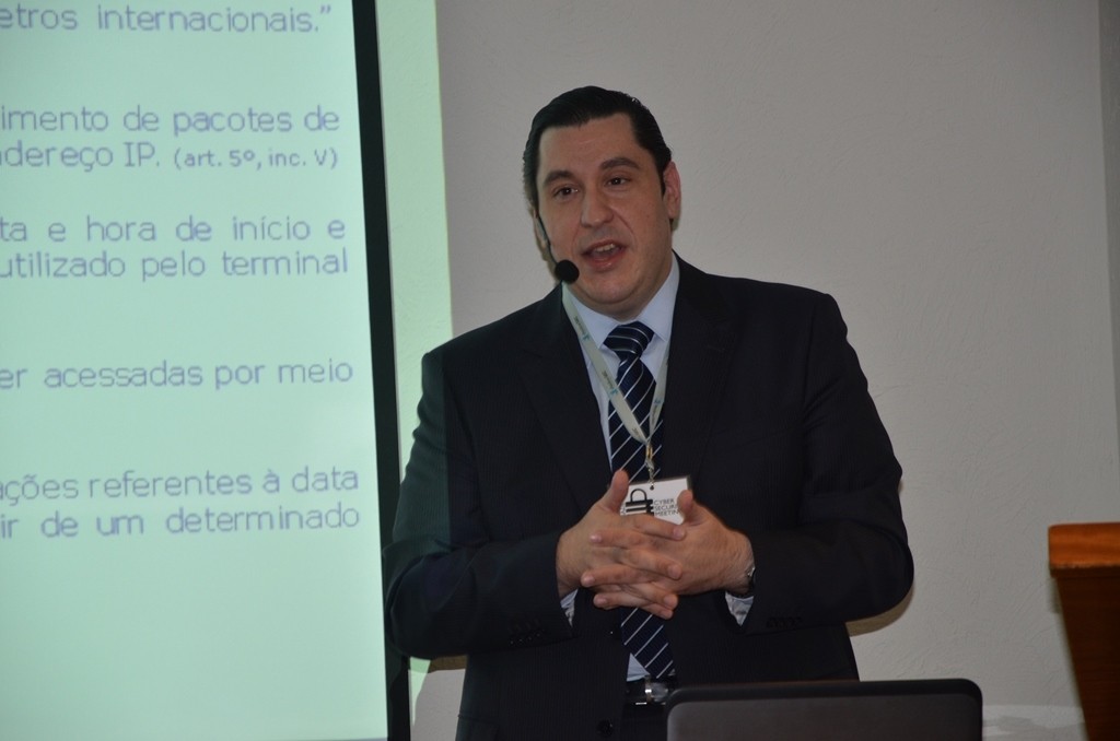 cyber O Marco Civil e a Proteção de Dados Pessoais Marcos Gomes Bruno -Opice